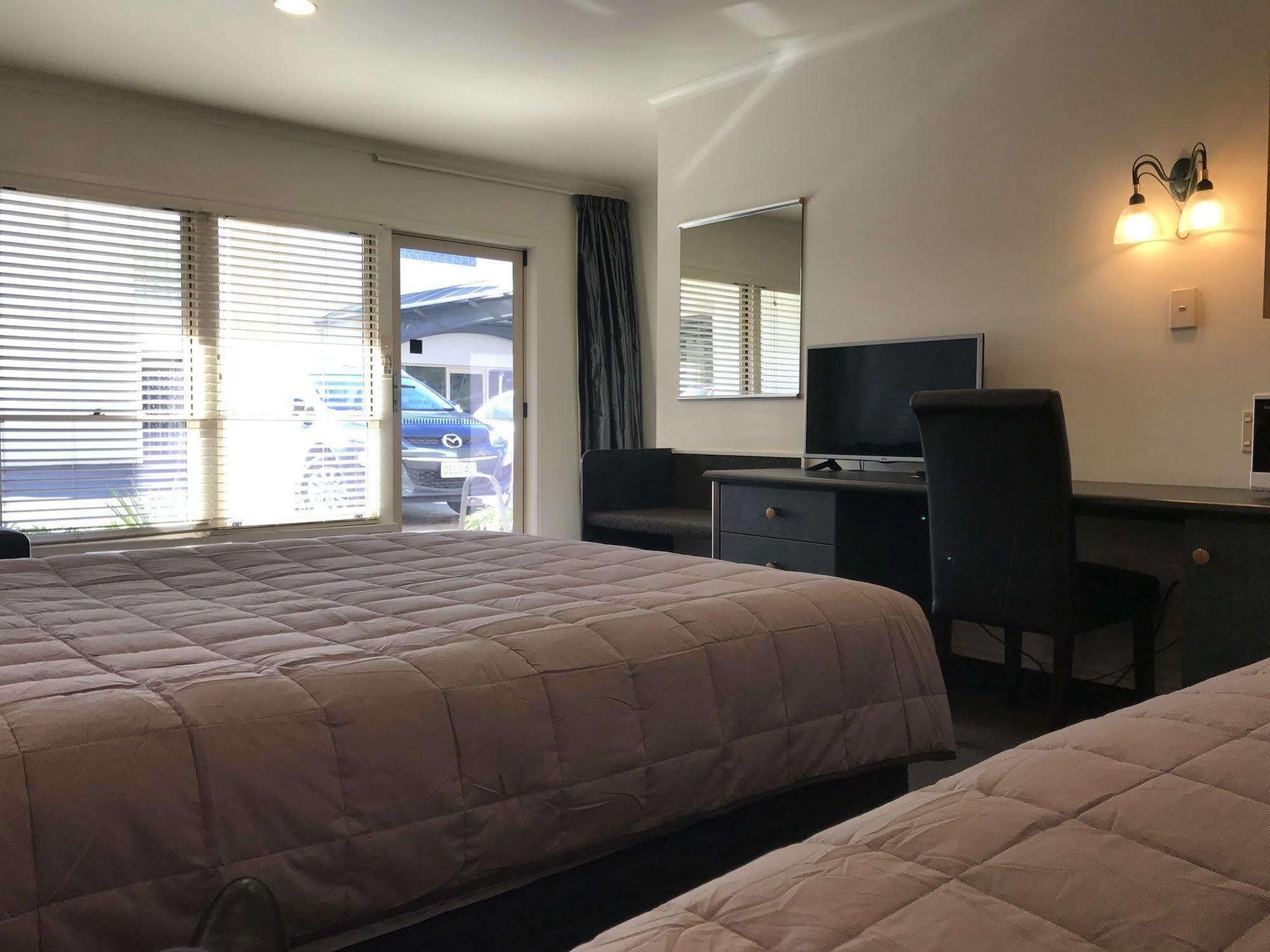 جيسبورن Pacific Harbour Motor Inn المظهر الخارجي الصورة