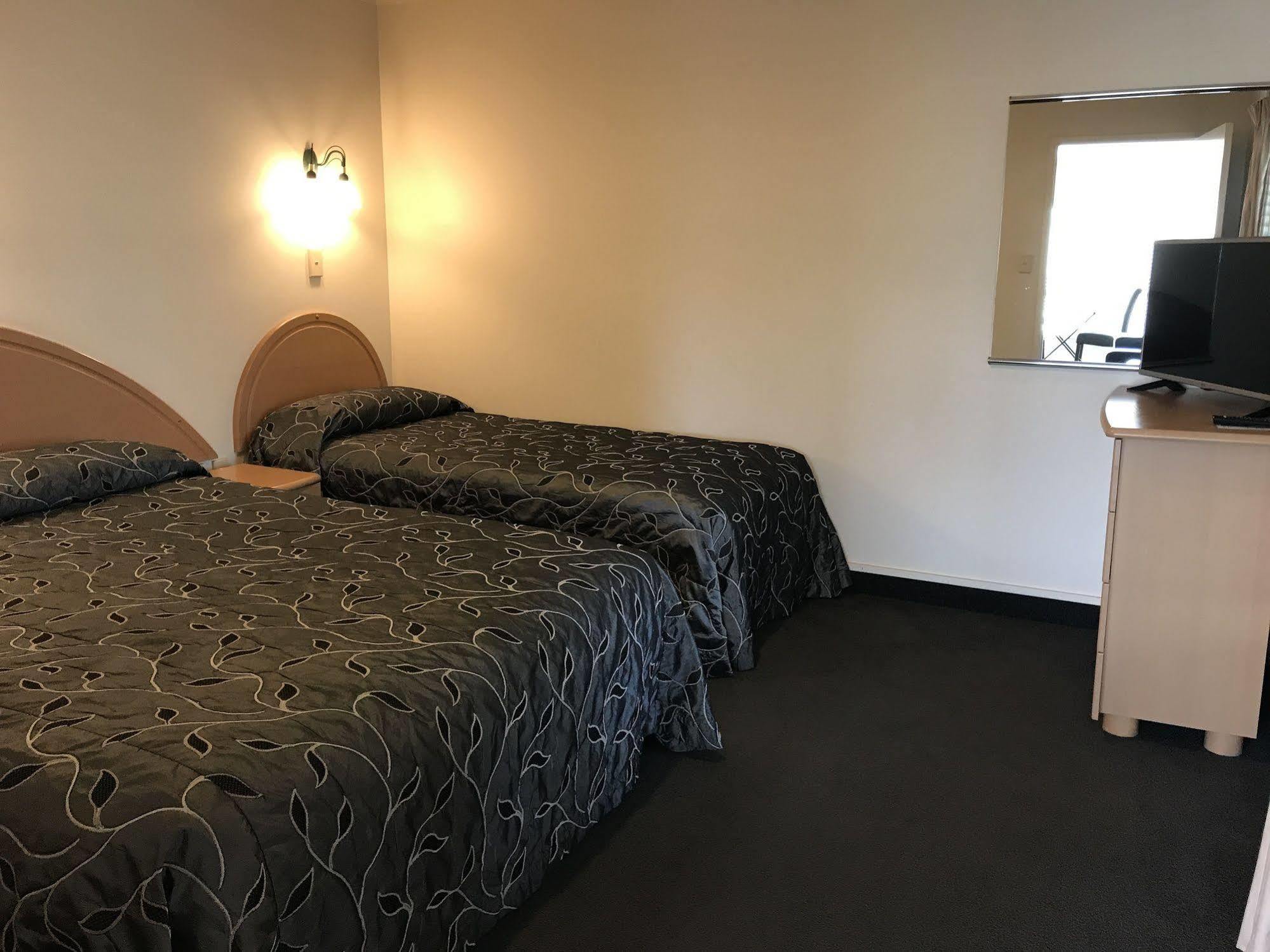 جيسبورن Pacific Harbour Motor Inn المظهر الخارجي الصورة