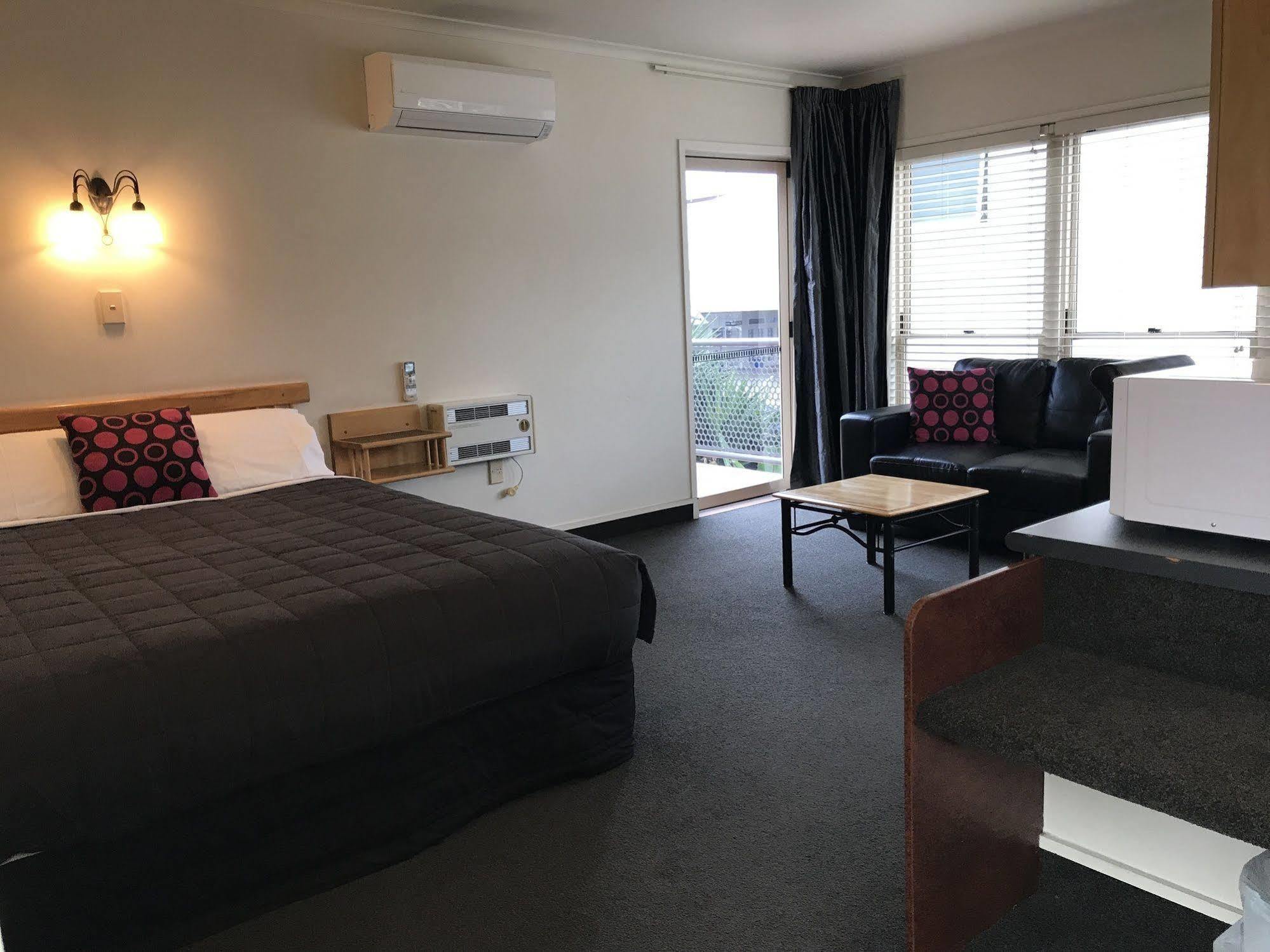 جيسبورن Pacific Harbour Motor Inn المظهر الخارجي الصورة